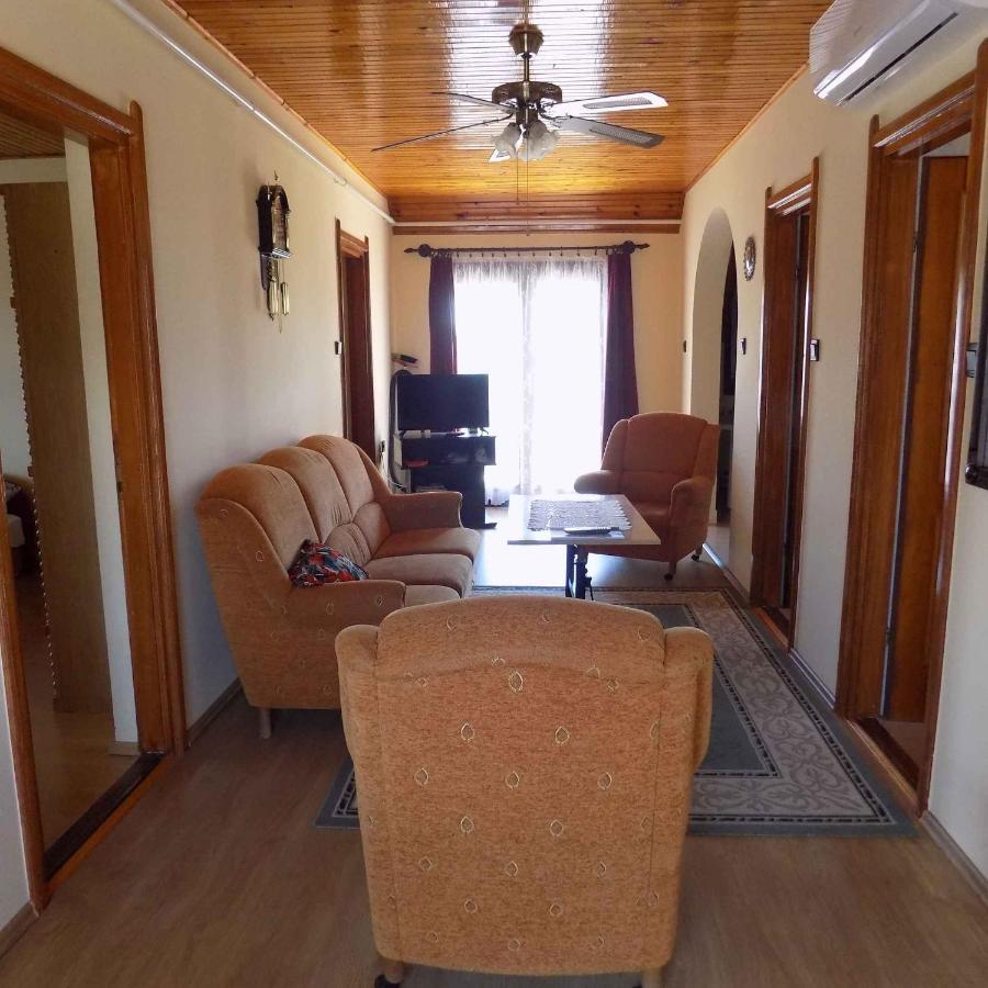 Three-Bedroom Apartment in Gyenesdias I Exterior foto